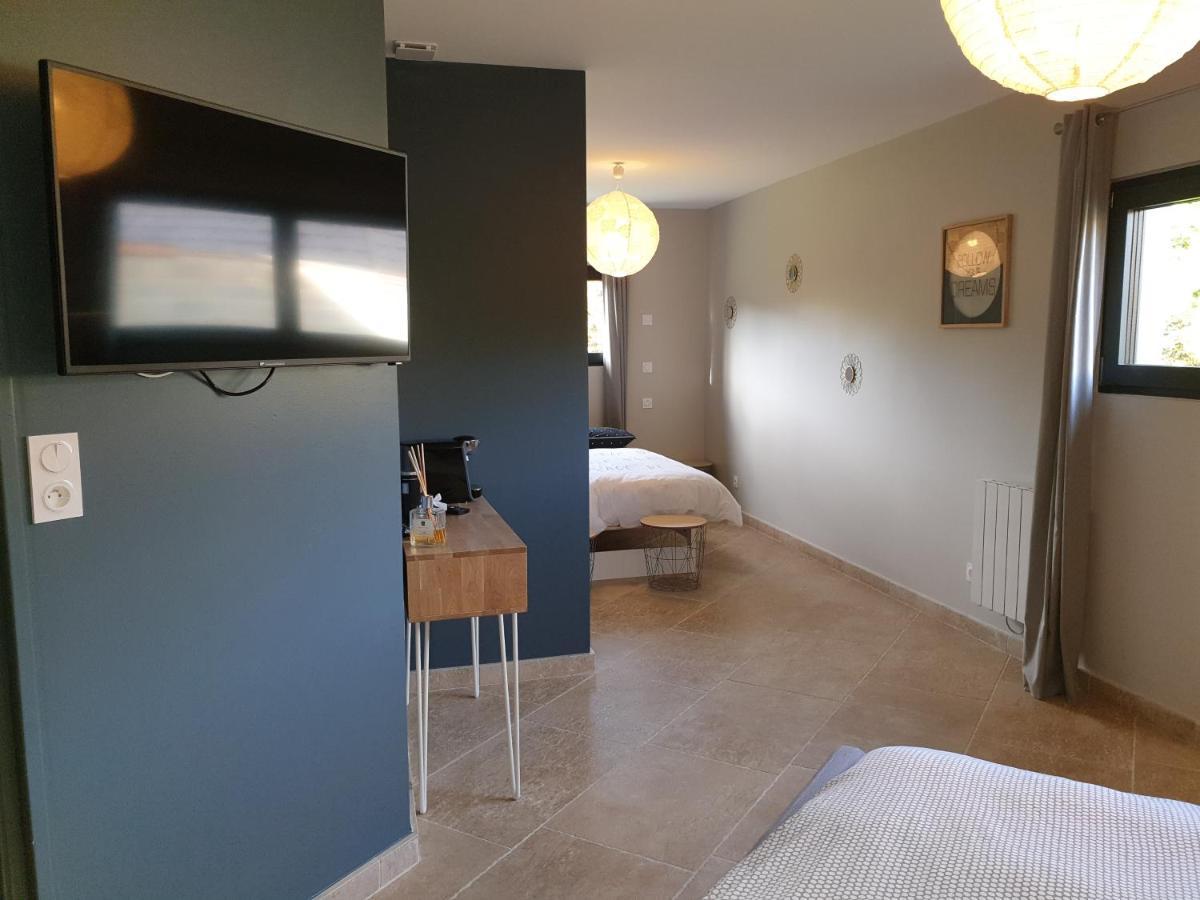 Cosy Wood House Bed and Breakfast Laubressel Εξωτερικό φωτογραφία